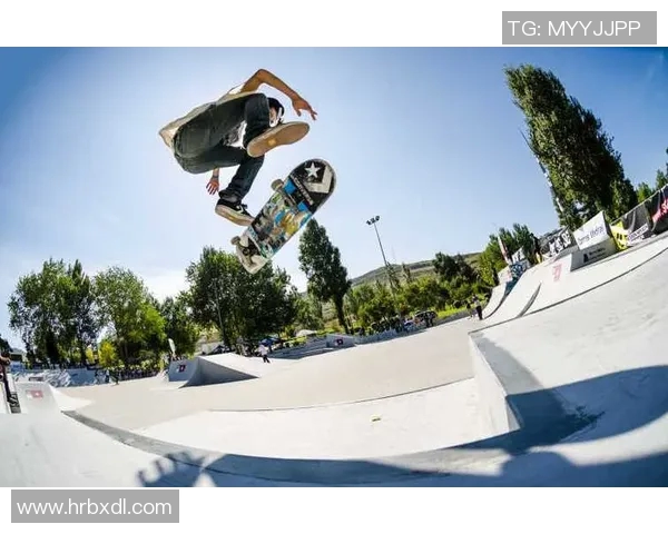 杭州滑板队的节奏与梦想探索聚焦滑板运动的未来与挑战 杭州滑板队的节奏与梦想探索聚焦滑板运动的未来与挑战